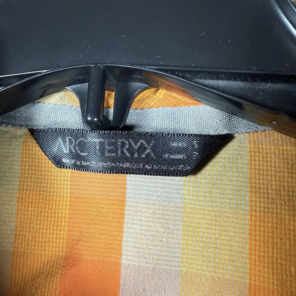 Arcteryx Shirt Mens‎ Small Orange Plaid Peakline Short Sleeve Button Up Outdoor - Picture 3 of 8